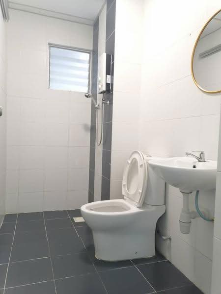 Kondominium untuk Disewa di Kiara Residence 2 (Residensi Kiara Jalil 2) - Yi Jun - Bathroom - PropertyGuru.com.my