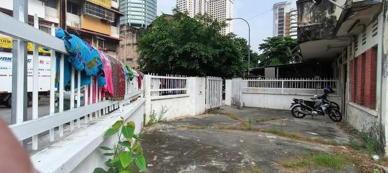 4-storey Terraced House for Sale in Titiwangsa (Kuala Lumpur) - Kewin Poon Kah Wei - Exterior - PropertyGuru.com.my