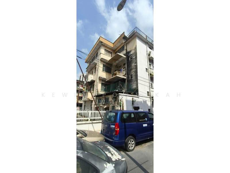 4-storey Terraced House for Sale in Titiwangsa (Kuala Lumpur) - Kewin Poon Kah Wei - Exterior - PropertyGuru.com.my