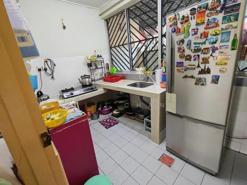 2-storey Terraced House for Sale in Taman Bukit Desa (Kepong) - Eliz Chan - Kitchen - PropertyGuru.com.my