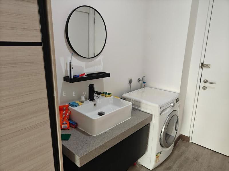 Kediaman Servis untuk Disewa di Cubic Botanical - Jeevan Selva Kumar - Bathroom - PropertyGuru.com.my