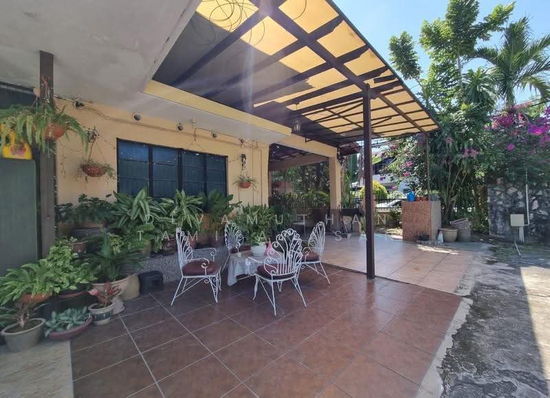 Bungalow House for Sale in Seksyen 9 (Petaling Jaya) - Devamuthan Tamilarasan - Exterior - PropertyGuru.com.my