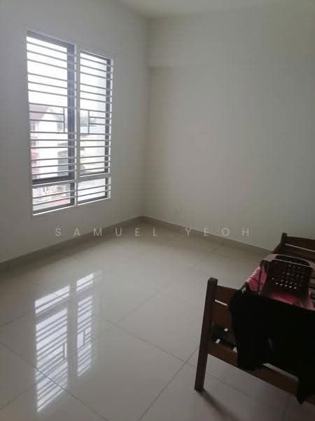 Kondominium untuk Dijual di Quayside @ Clear Water Bay - Samuel Yeoh - Bedroom - PropertyGuru.com.my