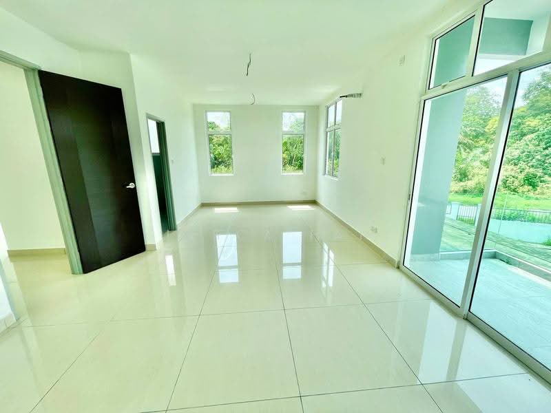 Rumah Kluster untuk Dijual di Skudai (Johor) - Jasca Fan - Living Room - PropertyGuru.com.my