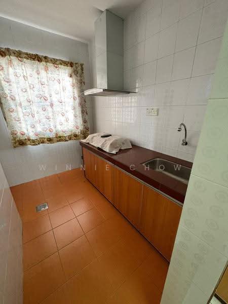 Rumah Teres 2-Tingkat untuk Disewa di Bukit Rimau (Shah Alam) - Winnie Chow - Kitchen - PropertyGuru.com.my