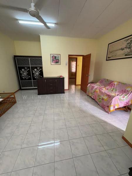 Rumah Teres 2-Tingkat untuk Disewa di Bukit Rimau (Shah Alam) - Winnie Chow - Living Room - PropertyGuru.com.my