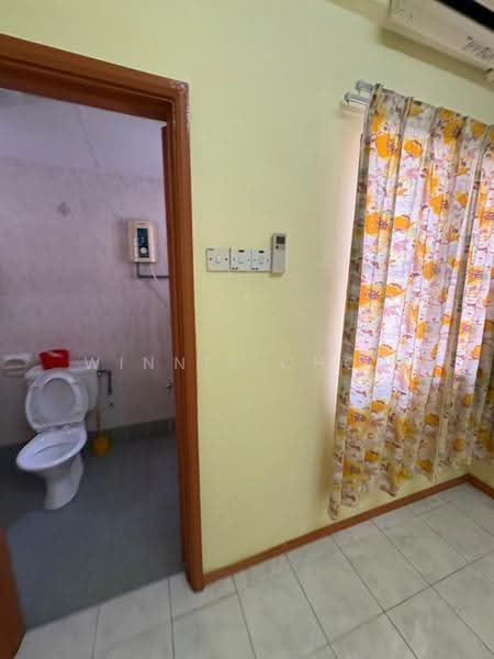 Rumah Teres 2-Tingkat untuk Disewa di Bukit Rimau (Shah Alam) - Winnie Chow - Bathroom - PropertyGuru.com.my