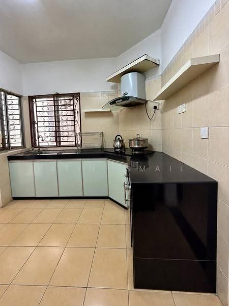 Condominium for Sale at Desa Putra - Fatin Ismail - Kitchen - PropertyGuru.com.my