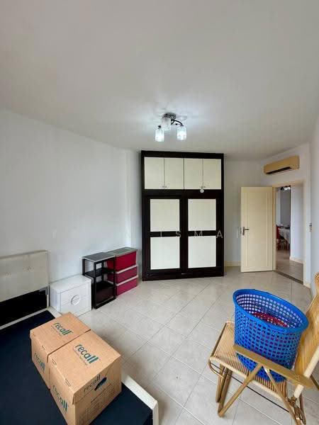 Condominium for Sale at Desa Putra - Fatin Ismail - Bedroom - PropertyGuru.com.my