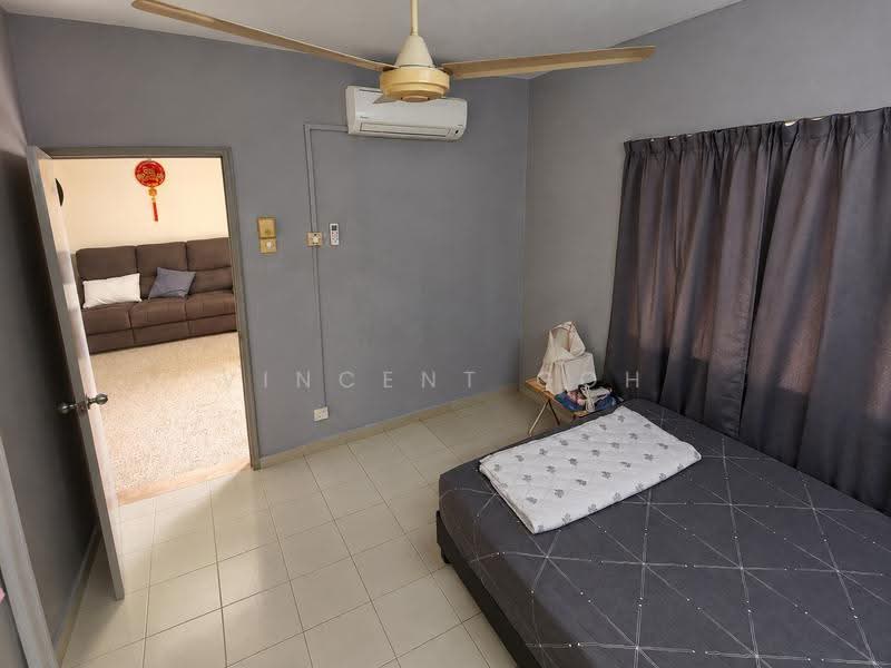 Apartment for Sale at Taman Jinjang Baru Kos Sederhana Apartment - Vincent Goh - Living Room - PropertyGuru.com.my