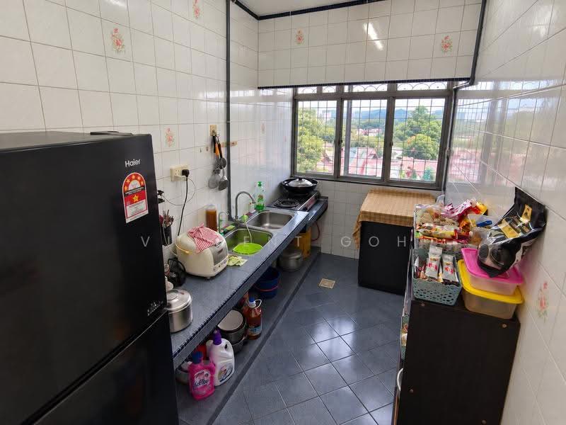Apartment for Sale at Taman Jinjang Baru Kos Sederhana Apartment - Vincent Goh - Kitchen - PropertyGuru.com.my