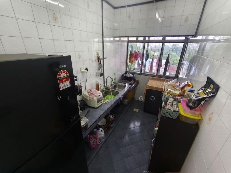 Apartment for Sale at Taman Jinjang Baru Kos Sederhana Apartment - Vincent Goh - Kitchen - PropertyGuru.com.my