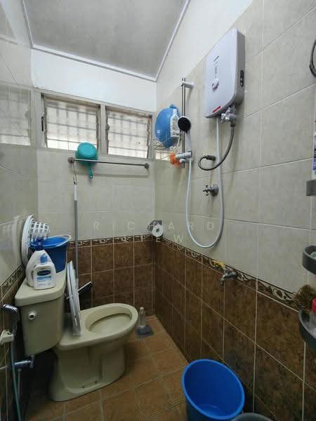 Rumah Teres 1-Tingkat untuk Dijual di SS3 (Petaling Jaya) - Richard Liew - Bathroom - PropertyGuru.com.my