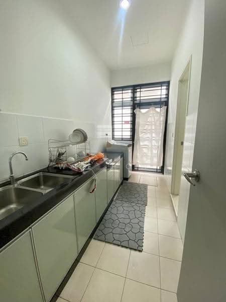 2-storey Terraced House for Sale in Horizon Hills (Iskandar Puteri (Nusajaya)) - Wee Howe - Kitchen - PropertyGuru.com.my