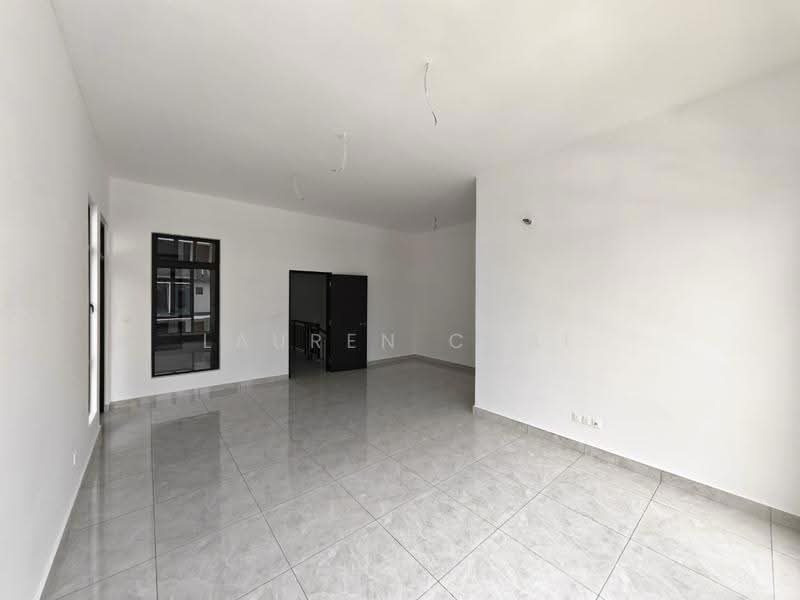 2-storey Terraced House for Sale in Taman Impian Emas (Skudai) - Lauren Chai - Living Room - PropertyGuru.com.my