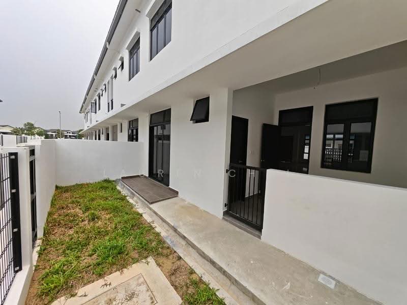 2-storey Terraced House for Sale in Taman Impian Emas (Skudai) - Lauren Chai - Exterior - PropertyGuru.com.my