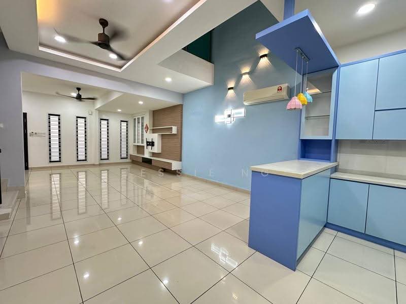 3-storey Terraced House for Sale in Taman Nusa Sentral (Iskandar Puteri (Nusajaya)) - Jessie Ng - Living Room - PropertyGuru.com.my