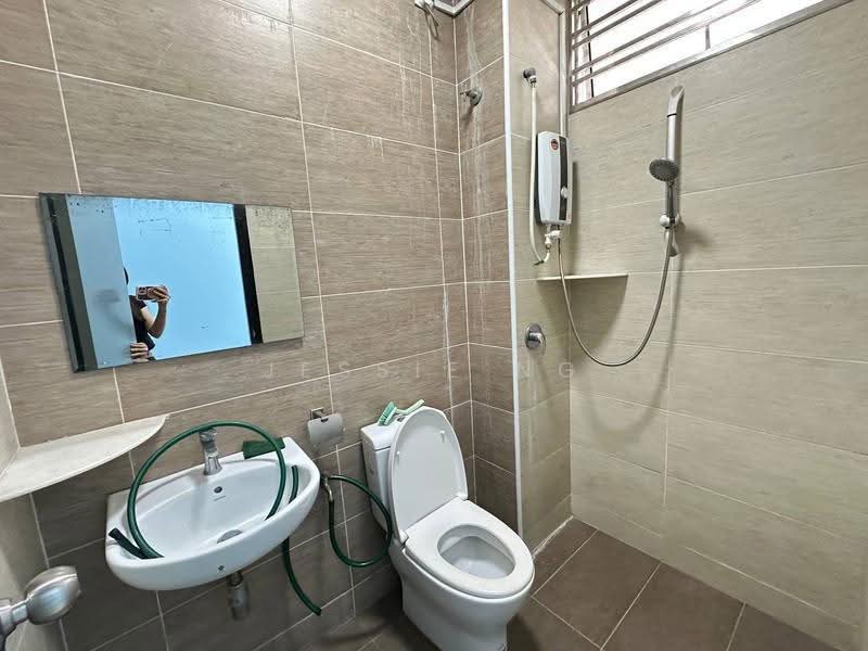 3-storey Terraced House for Sale in Taman Nusa Sentral (Iskandar Puteri (Nusajaya)) - Jessie Ng - Bathroom - PropertyGuru.com.my