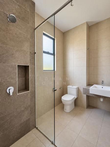 Rumah Teres 2-Tingkat untuk Dijual di Setia Safiro (Cyberjaya) - Johan Johani - Bathroom - PropertyGuru.com.my