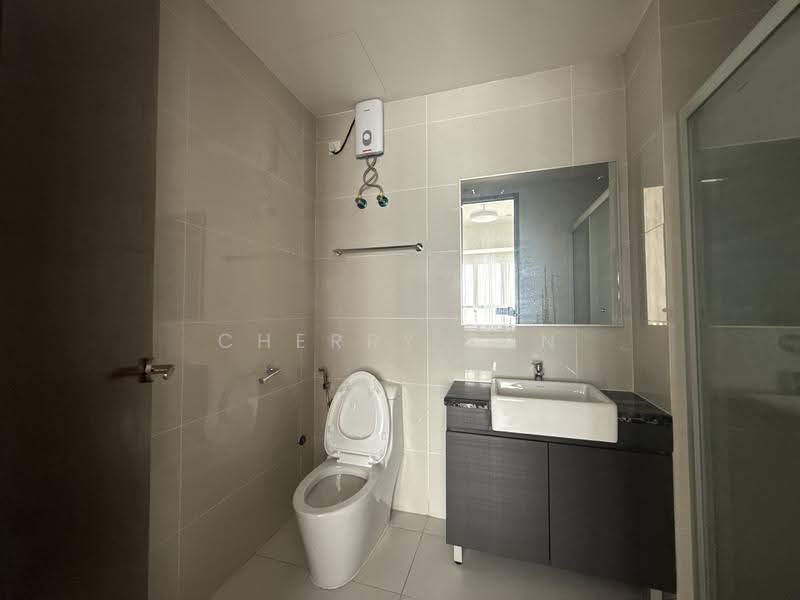 Kondominium untuk Disewa di Kings Bay @ Country Garden Danga Bay - Cherry Tan - PropertyGuru.com.my