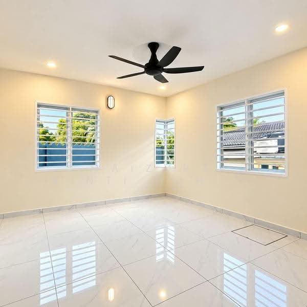 1-storey Terraced House for Sale in Taman Bukit Mutiara (Seremban) - Maizura binti Mohd Darus - Interior - PropertyGuru.com.my