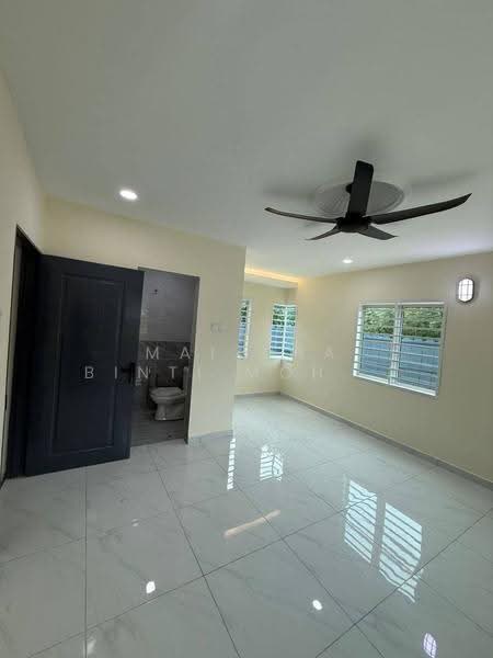 1-storey Terraced House for Sale in Taman Bukit Mutiara (Seremban) - Maizura binti Mohd Darus - Bathroom - PropertyGuru.com.my