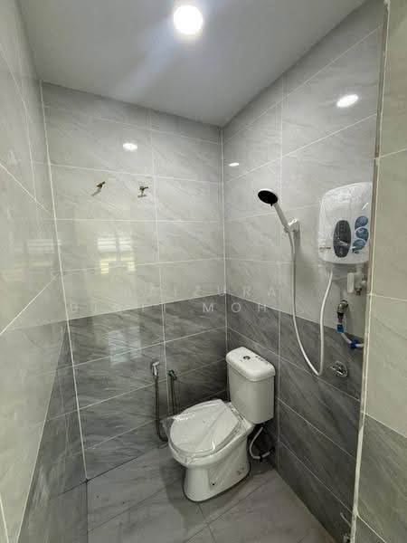 1-storey Terraced House for Sale in Taman Bukit Mutiara (Seremban) - Maizura binti Mohd Darus - Bathroom - PropertyGuru.com.my