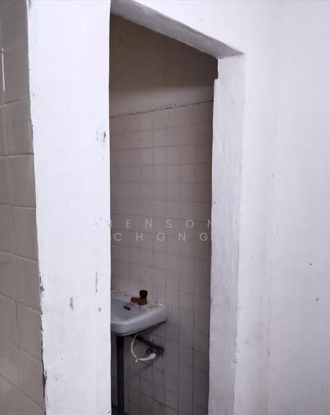 Kilang untuk Disewa di Kulai (Johor) - Benson Chong - Bathroom - PropertyGuru.com.my