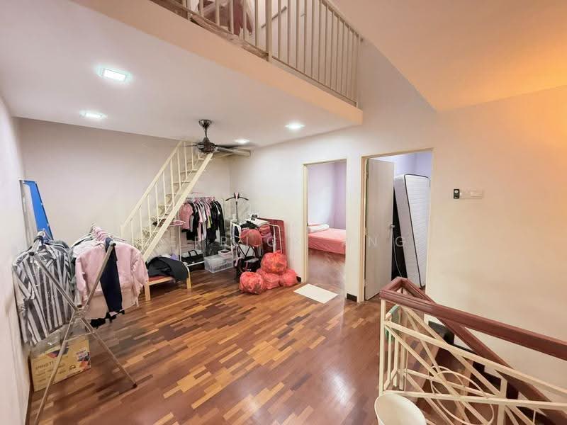 2-storey Terraced House for Sale in Subang Bestari (Shah Alam) - Derrick Ang - Bedroom - PropertyGuru.com.my
