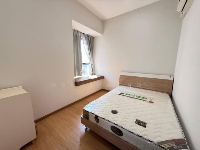 Condominium for Rent at Amberside @ Country Garden Danga Bay - Oscar Wong - Bedroom - PropertyGuru.com.my
