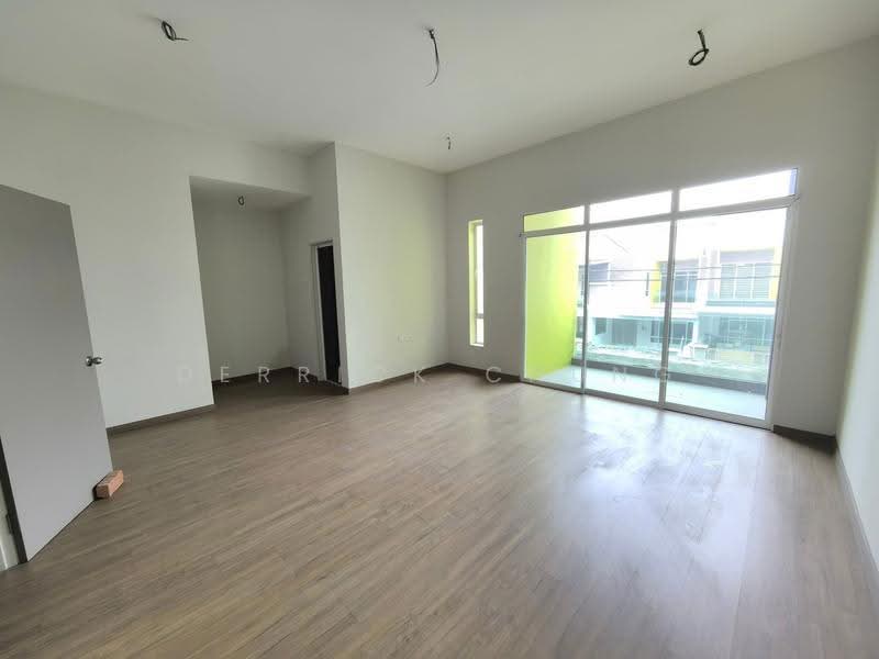 Rumah Teres 2-Tingkat untuk Dijual di Ipoh (Perak) - Derrick Chung - Living Room - PropertyGuru.com.my