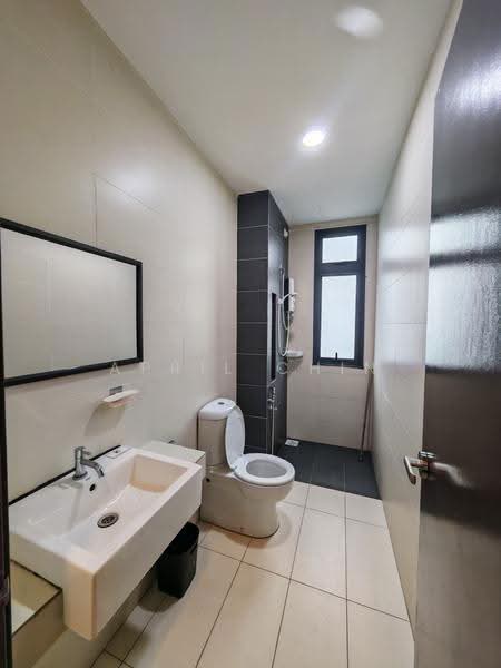 Service Residence for Rent at 8Scape Residence @ Sutera - April Chin - Bathroom - PropertyGuru.com.my