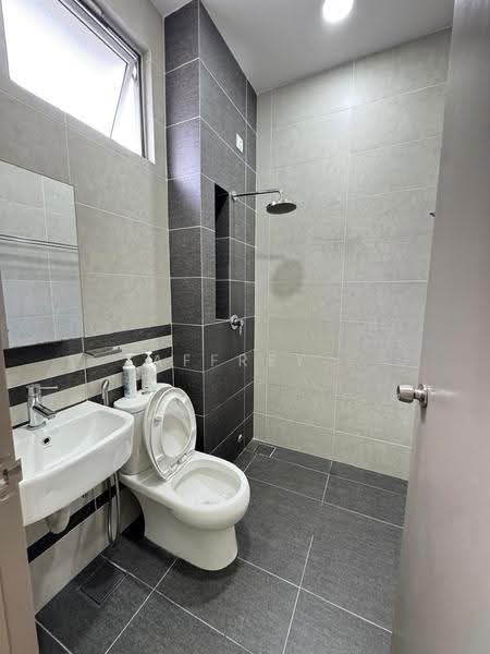 Terraced House for Sale in Johor Bahru (Johor) - Jaffrey . - Bathroom - PropertyGuru.com.my