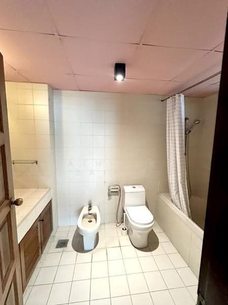 Condominium for Rent at Sri Kenny - Athikah Zainal - Bathroom - PropertyGuru.com.my