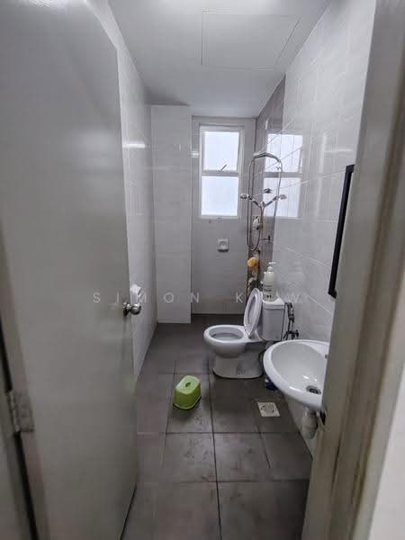 Kediaman Servis untuk Disewa di BSP 21 - Simon Kow - Bathroom - PropertyGuru.com.my