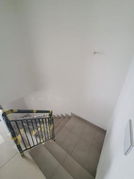 2-storey Terraced House for Sale in Taman Dato Onn (Johor Bahru) - Shawn Lee - Corridor - PropertyGuru.com.my