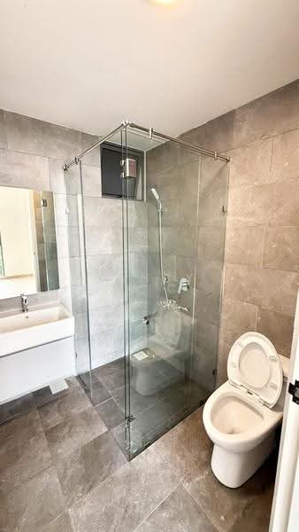 Kediaman Servis untuk Disewa di Renna Residence @ The NorthBank - NANCY JONG CHIEW JING - Bathroom - PropertyGuru.com.my