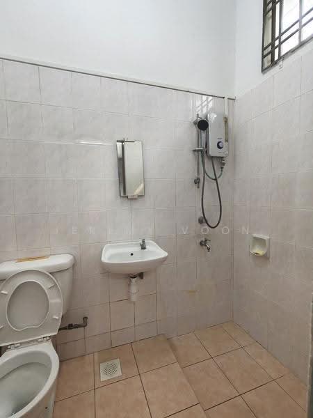 Terraced House for Sale in Taman Mas Jaya (Ipoh) - Jeremy Voon - Bathroom - PropertyGuru.com.my
