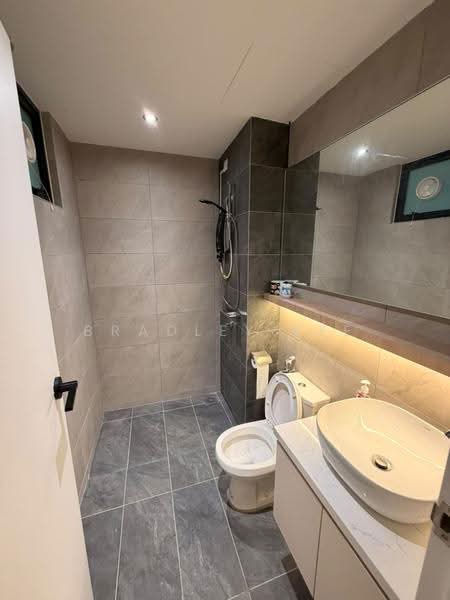Condominium for Rent at Residensi Bintang - Bradley Eee - Bathroom - PropertyGuru.com.my