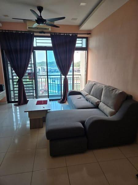 Kediaman Servis untuk Dijual di Sky Gardens Residences - Xiuxiu Ng - Living Room - PropertyGuru.com.my