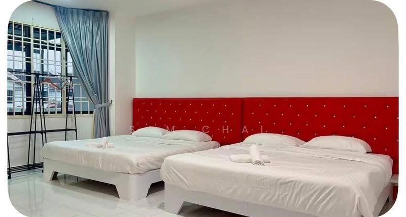 2-storey Terraced House for Sale in Permas Jaya (Johor) - Sam Chai - Bedroom - PropertyGuru.com.my