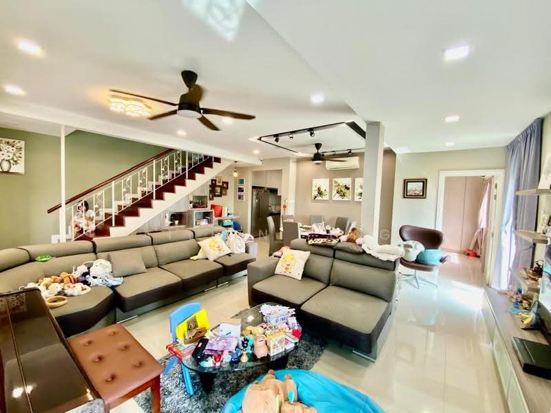 Rumah Teres 2-Tingkat untuk Dijual di Taman Puchong Hartamas (Puchong) - Aileen Teng - PropertyGuru.com.my