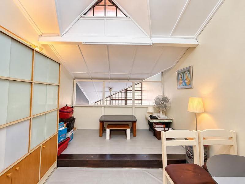 Rumah Teres 1.5-Tingkat untuk Dijual di Taman Molek (Johor Bahru) - U Hon Kun - PropertyGuru.com.my
