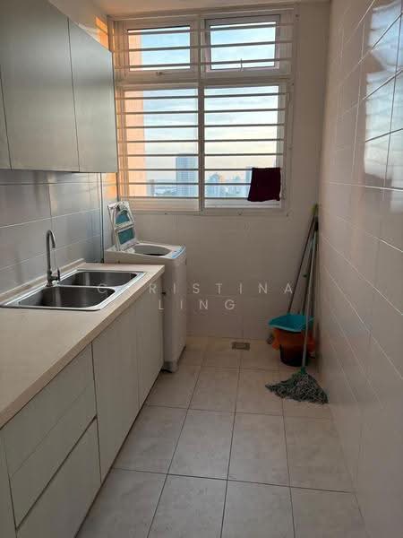 Kediaman Servis untuk Disewa di Paragon Suites @ CIQ - Christina Ling - Kitchen - PropertyGuru.com.my