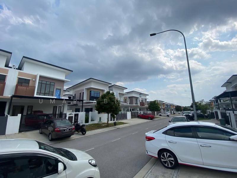 Rumah Berkembar untuk Dijual di Hulu Langat (Selangor) - Umar Abdul Aziz - Exterior - PropertyGuru.com.my