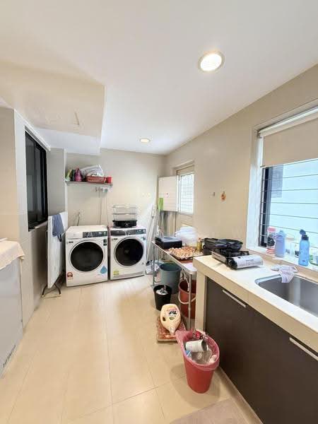 2-storey Terraced House for Sale in Bandar Utama 12 (Bandar Utama) - Calvin Law - Kitchen - PropertyGuru.com.my