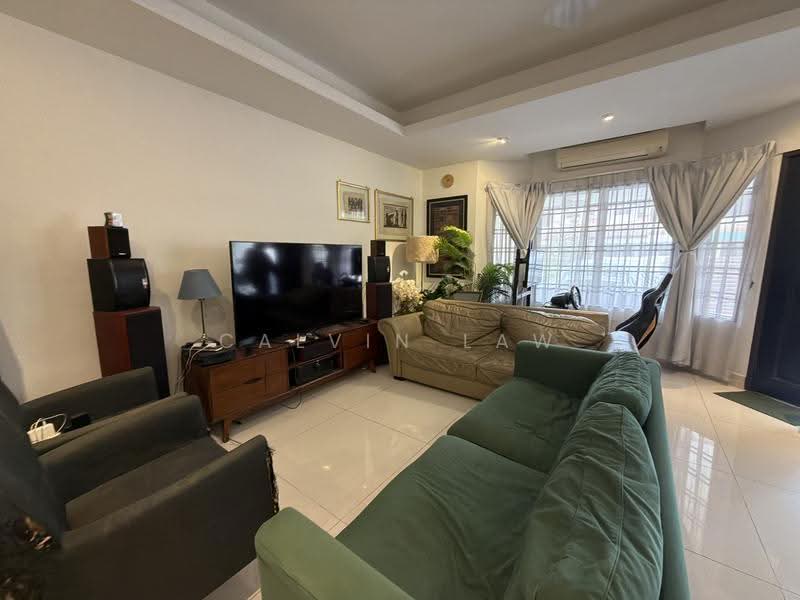 2-storey Terraced House for Sale in Bandar Utama 12 (Bandar Utama) - Calvin Law - Living Room - PropertyGuru.com.my