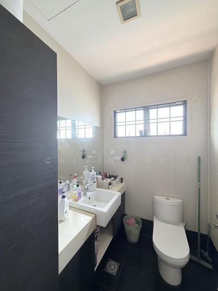 2-storey Terraced House for Sale in Bandar Utama 12 (Bandar Utama) - Calvin Law - Bathroom - PropertyGuru.com.my