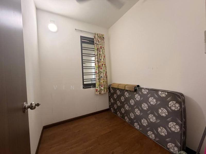 Kediaman Servis untuk Disewa di Country Garden Central Park - Vincent Lai - Bedroom - PropertyGuru.com.my