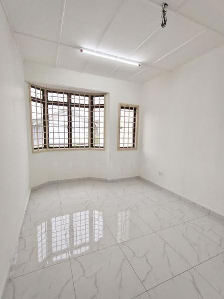 2-storey Terraced House for Sale in Taman Tan Sri Yaacob (Johor Bahru) - Grace Lau - Interior - PropertyGuru.com.my
